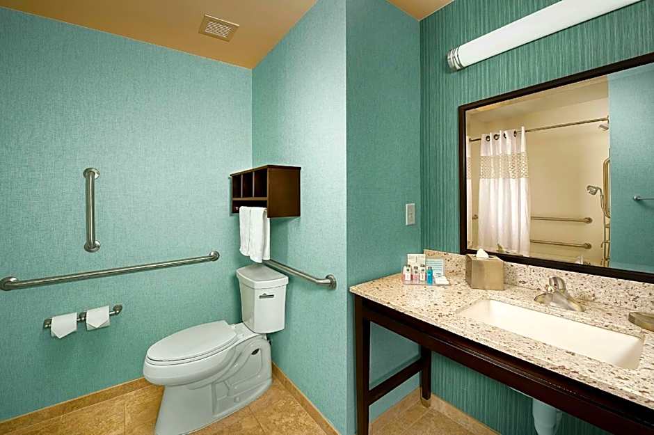 Hampton Inn By Hilton Pampa