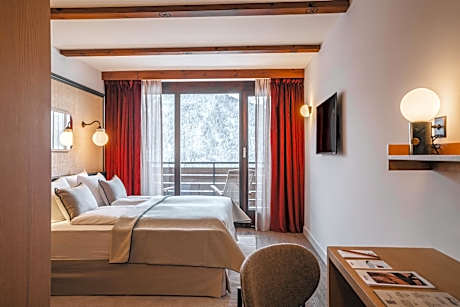 Connecting Rooms for 4 People