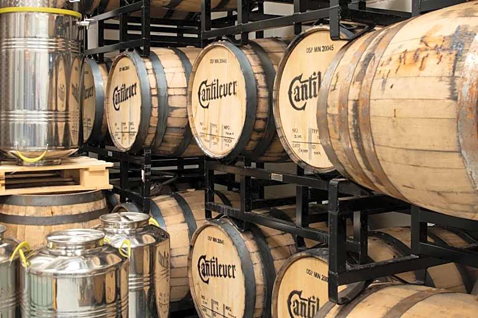 Cantilever Hotel, Trademark Collection by Wyndham