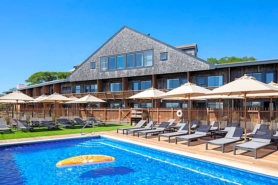 AWOL Hotel Provincetown