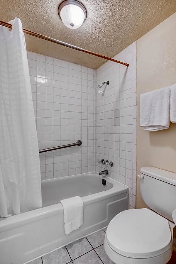 OYO Hotel Waco University Area / I-35