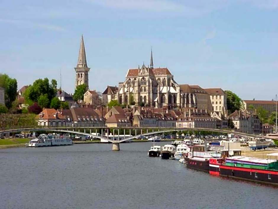 Premiere Classe Auxerre