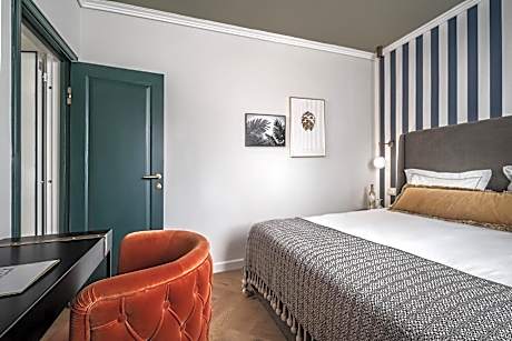 Comfort Room With Jacuzzi Bath