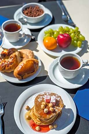 Korineum Golf & Beach Resort - Alojamientos en KYRENIA