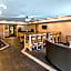 Best Western Plus Landmark Inn