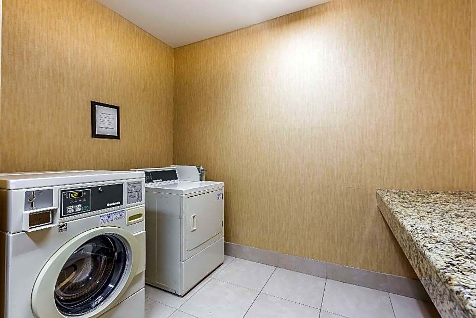 Comfort Suites The Colony - Plano West