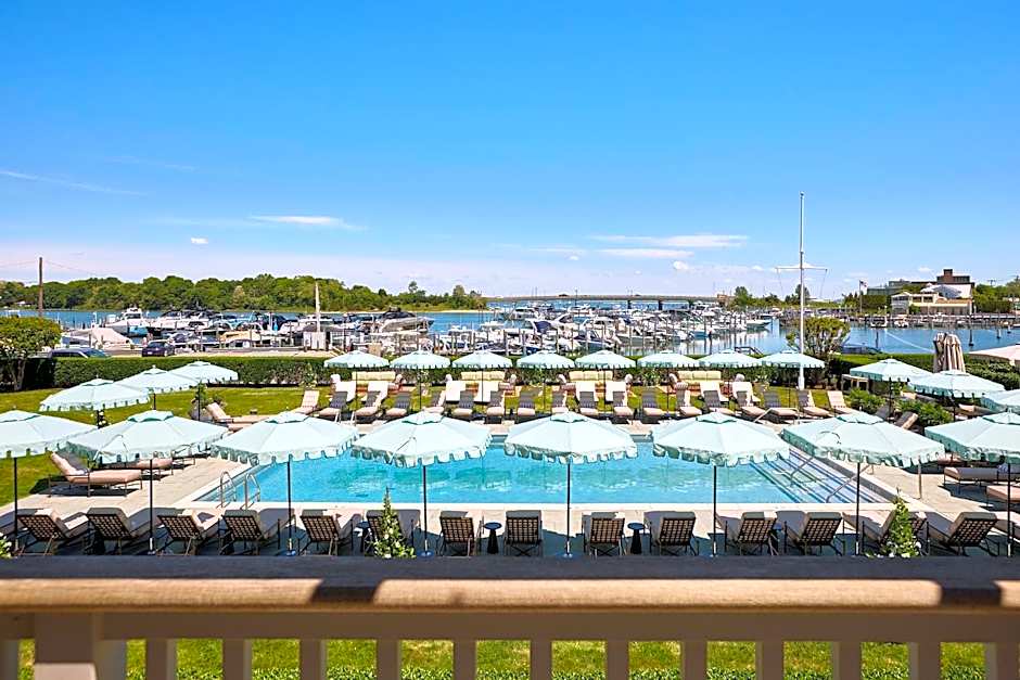 Faraway Sag Harbor