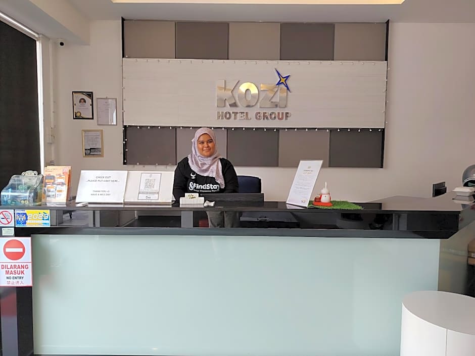 Kozi Hotel - Bukit Indah