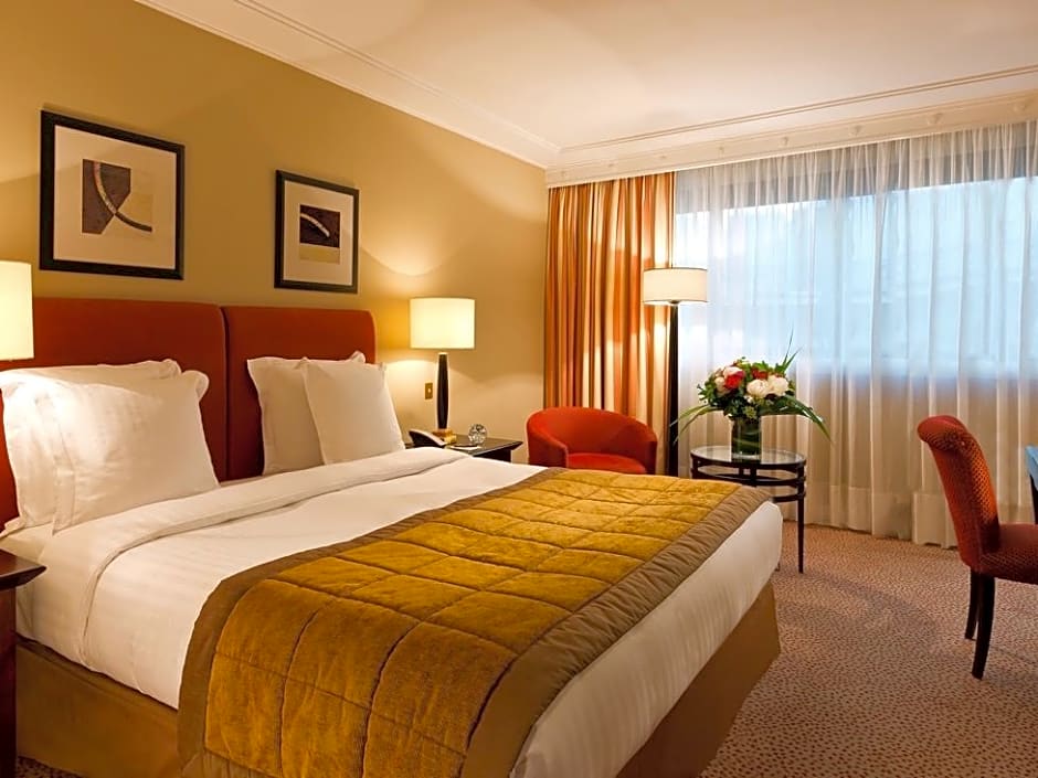 Warwick Paris (Former Warwick Champs-Elysees)