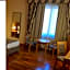 Riviera Hotel