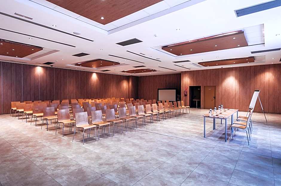 azz Valencia Congress Hotel&Spa