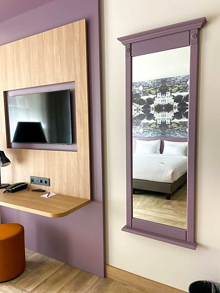 CONTI HOTEL VILNIUS, Conference Centre, Restaurant & Bar