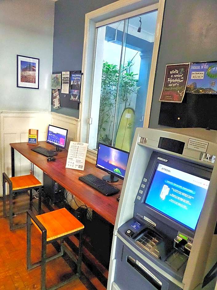 Mango Tree Ipanema Hostel