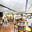 Quality Inn & Suites Florence Civic Center
