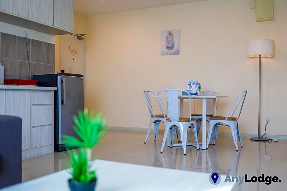 AnyLodge Waterfront Marina Island Pangkor