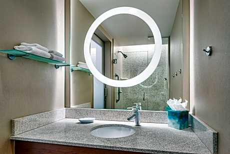 Suite, 2 Queen Beds (Hearing Accessible) (2 Queen Beds)