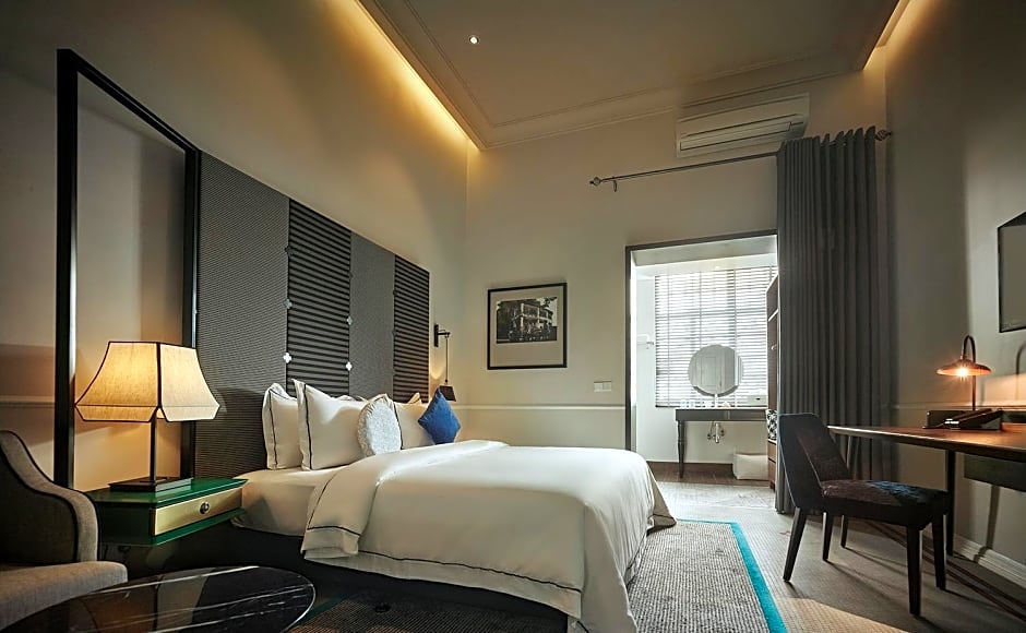 The Edison George Town