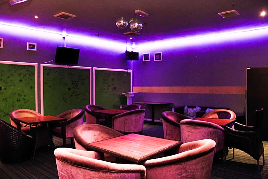 Shervinton Executive Boutique Hotel