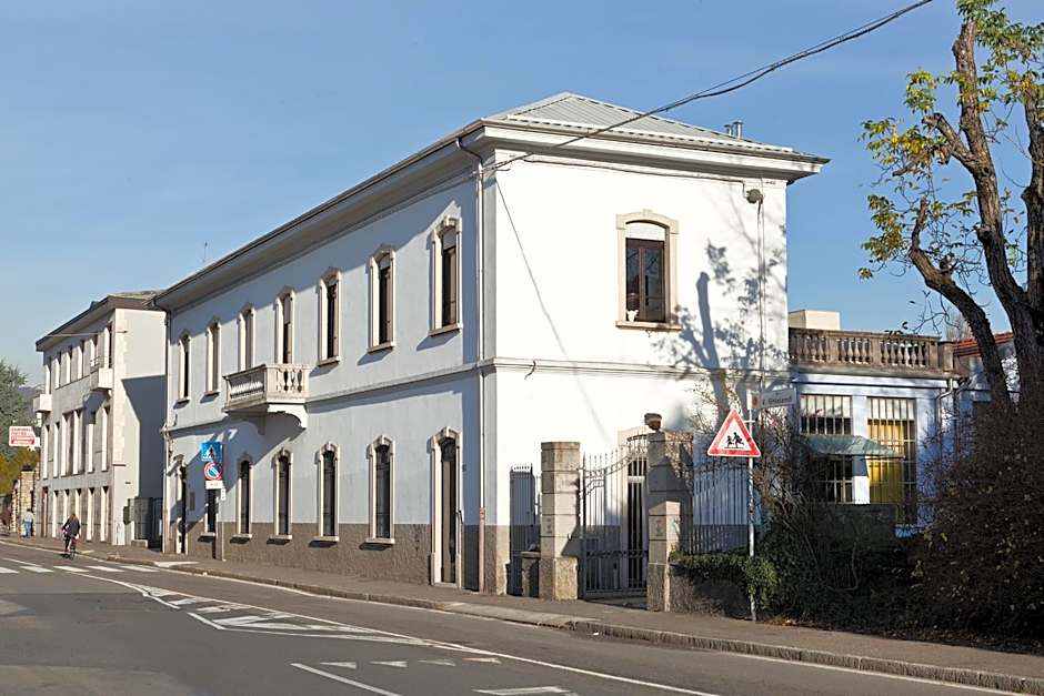 GIO'EL Happiness Guest House