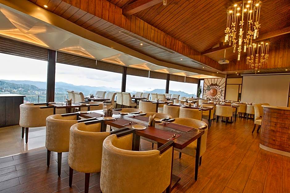 The Cedar Grand Hotel & Spa