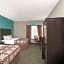 La Quinta Inn & Suites by Wyndham Knoxville East