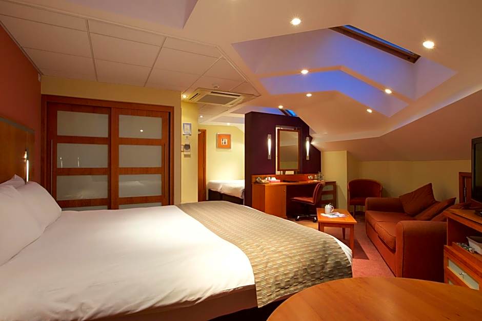 Derby Mickleover, BW Signature Collection