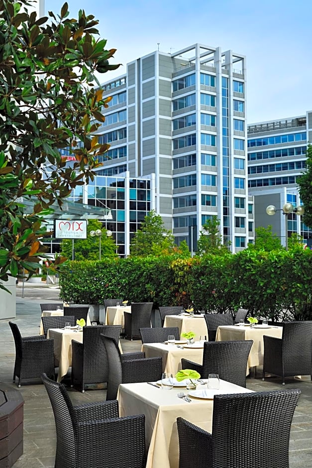 UNAHOTELS The ONE Milano Hotel & Residence