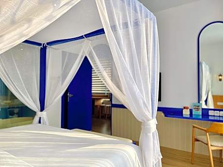 Suite Japan King Bed