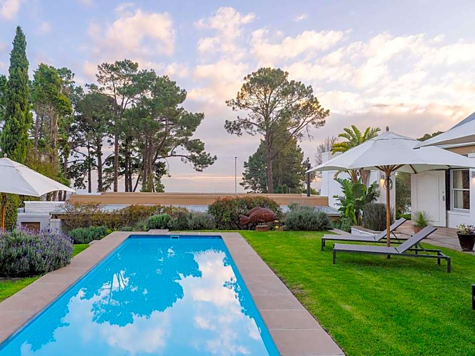 Explorer Guesthouse