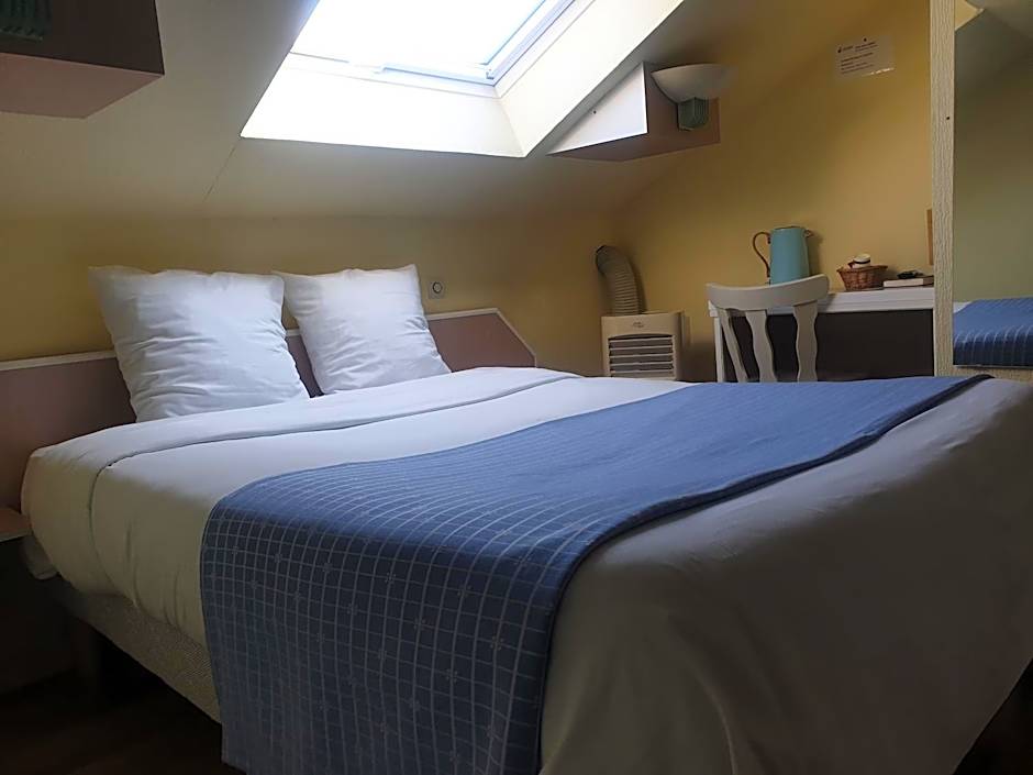 Hôtel Restaurant Aux Deux Roses