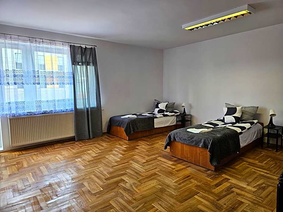 Hostel kamelarny dla seniorow z celodobowa opieka Wera