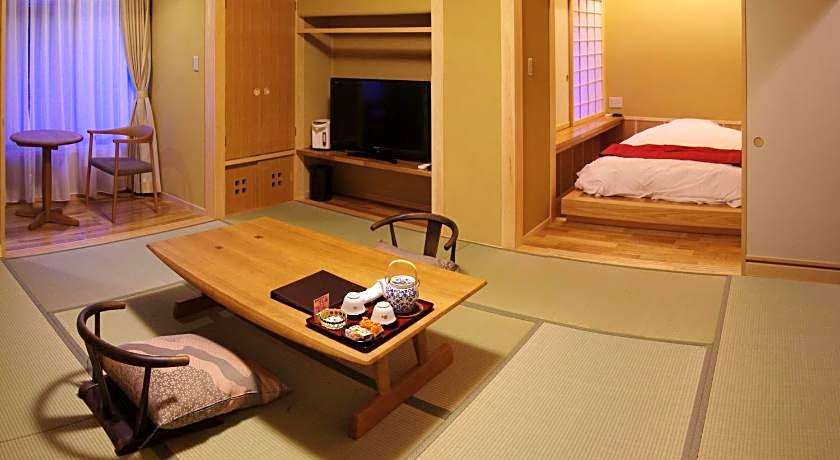 Gero Onsen Yukyunohana