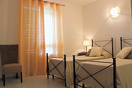 Double or Twin Room with Balcony and Sea View