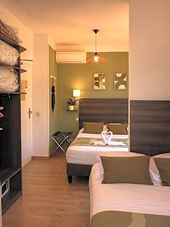 Small Familly Room with Air-Conditioning