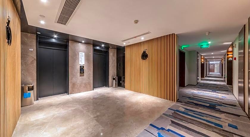 Holiday Inn Express Ningbo City Center By IHG
