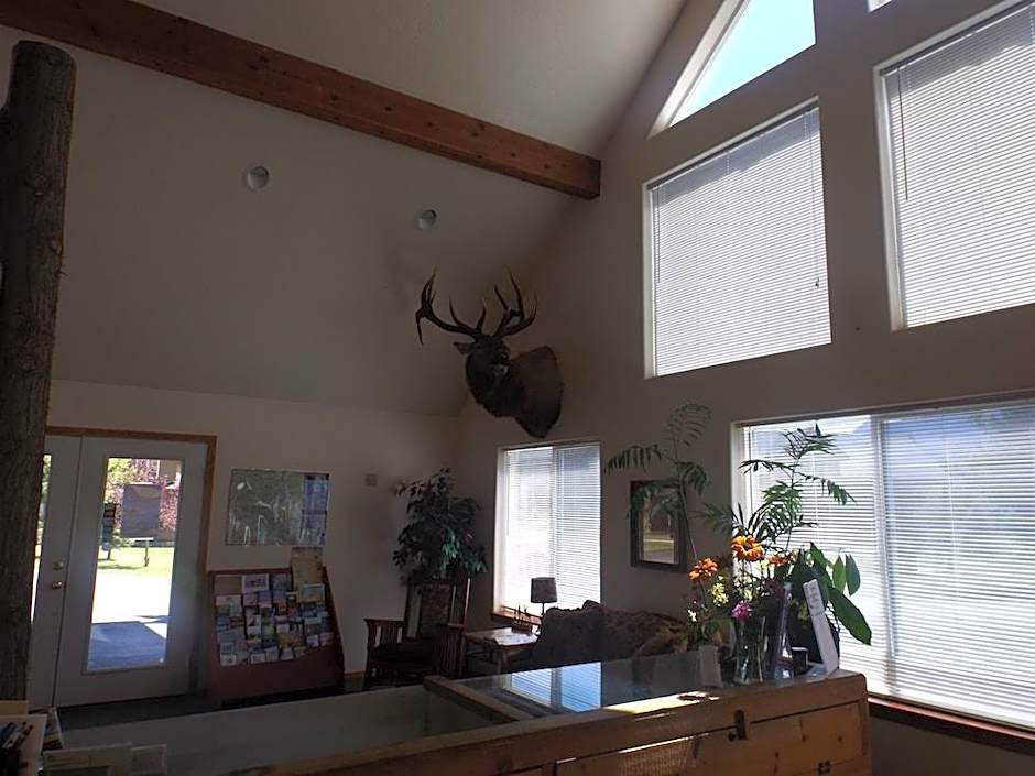 Clark Fork Lodge