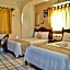 Hotel Bucaneros