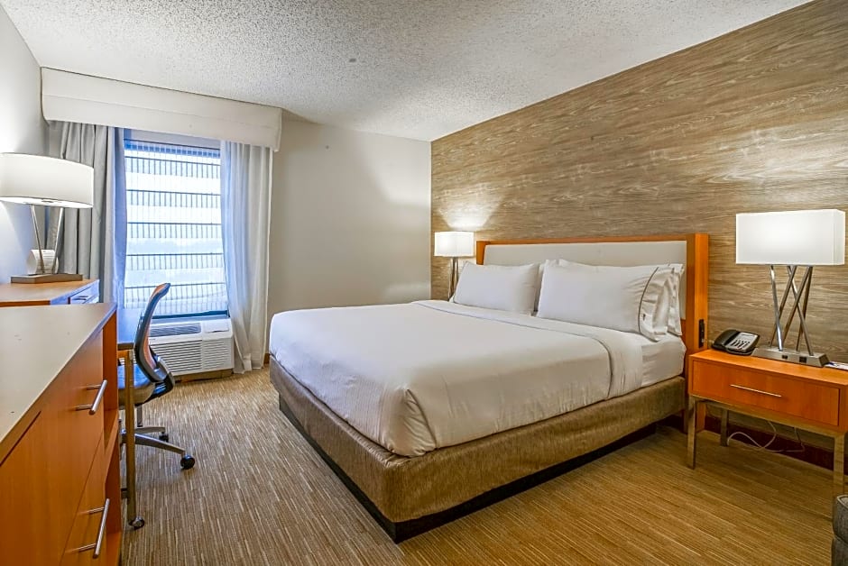 Sleep Inn & Suites