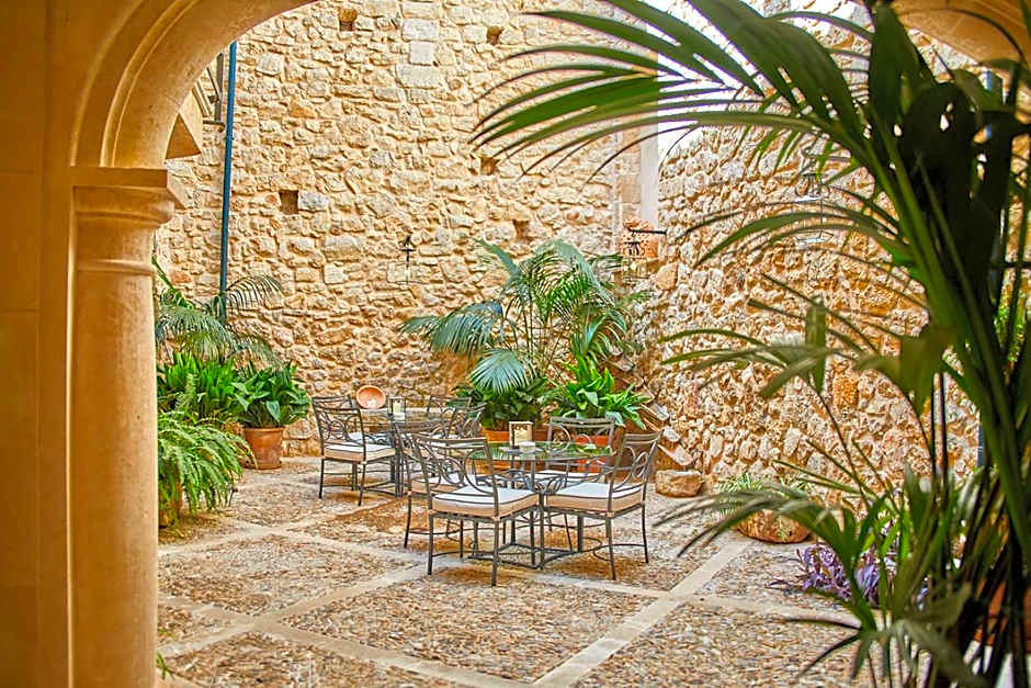 Cas Comte Suites & Spa - Adults Only