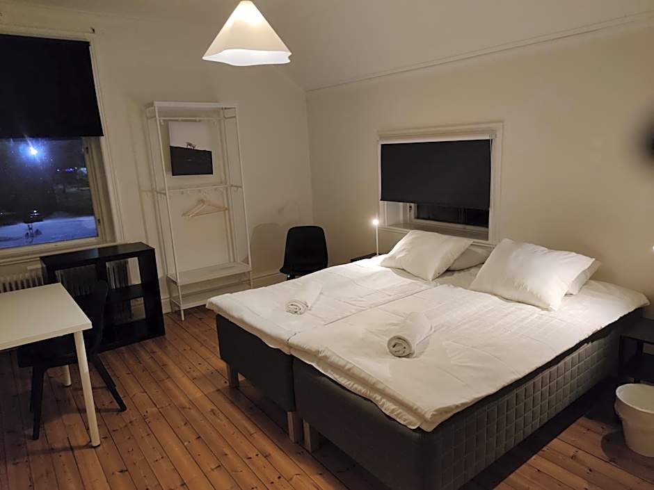 Vandrarhem 11 RUM & KÖK