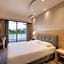 Xenophon Hotel