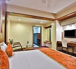 Hotel President, Vadodara