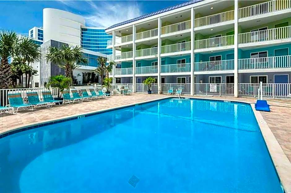 Pelican Point on Clearwater Beach