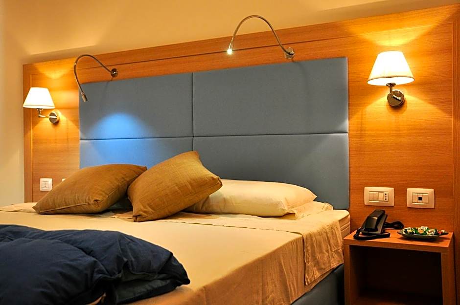 Hotel 325 Tor Vergata