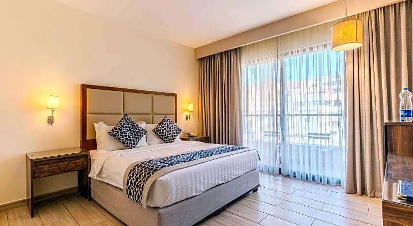 Lacosta Hotel