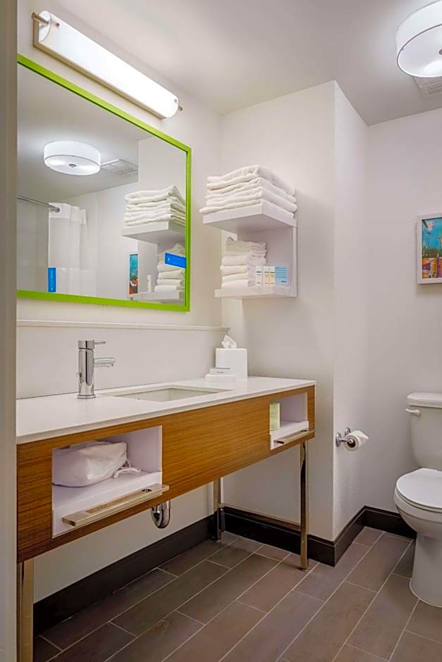 Hampton Inn By Hilton Paramus