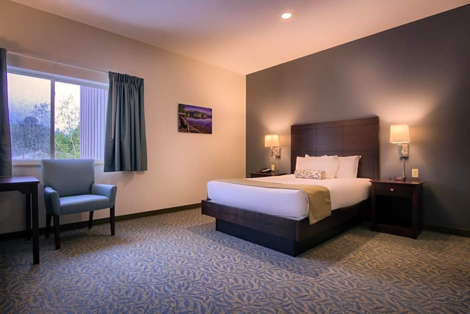 Sun & Ski Inn and Suites