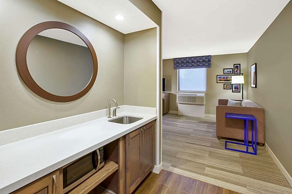 Hampton Inn By Hilton & Suites Oakwood Village-Cleveland
