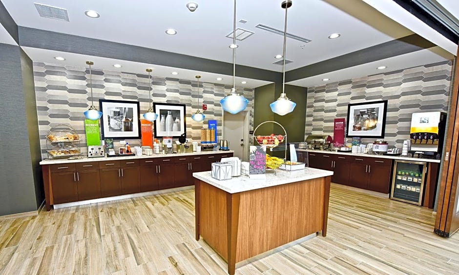 Hampton Inn By Hilton Kirksville MO