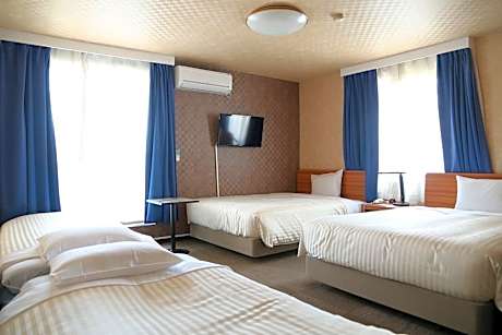 Family Room - Non-Smoking